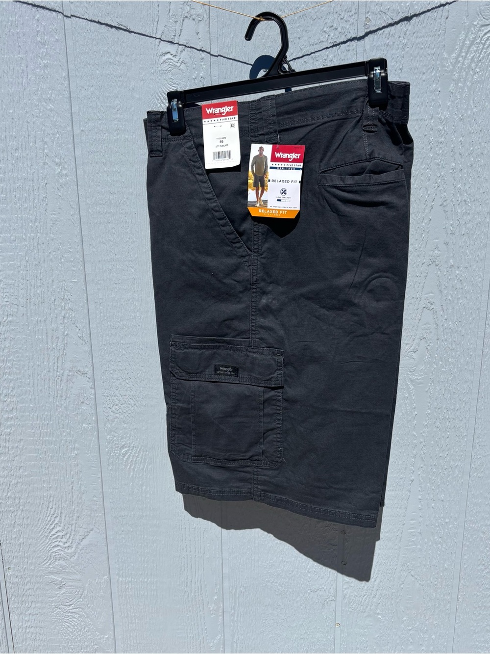 Wrangler Men’s Gray Cargo Shorts